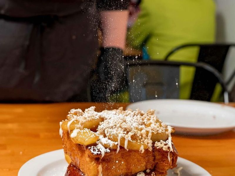 Apple Pie Dream Toast at Sunrise Social
